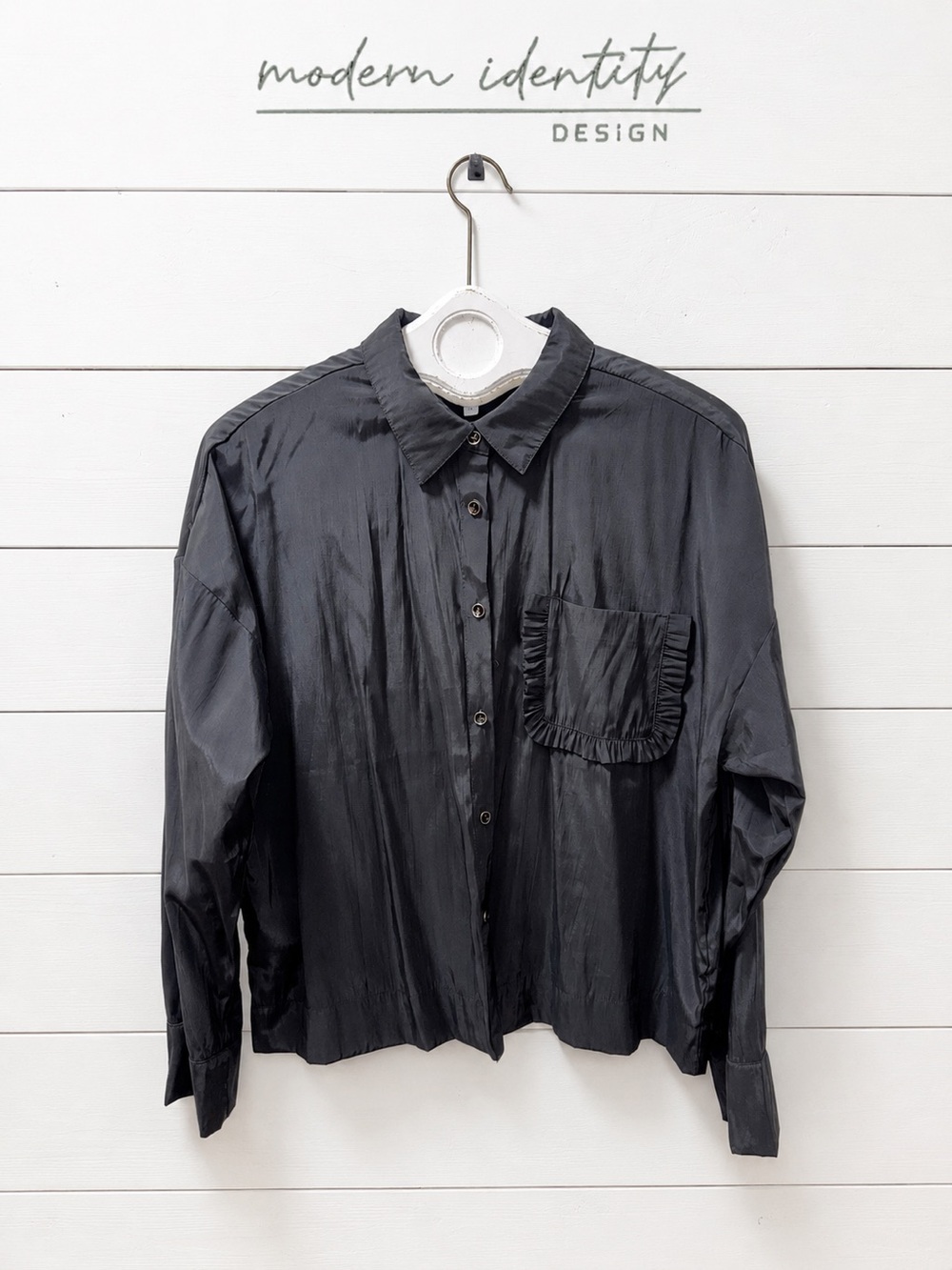 MODERN IDENTITY Black Satin Ruffle Pocket Button Front Shirt Size XL